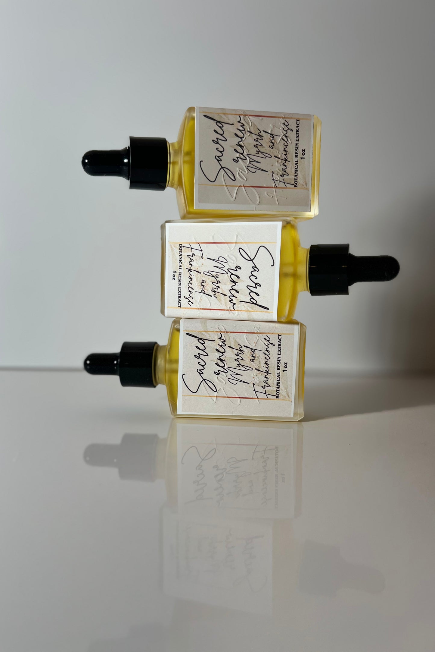 Sacred Renew Myrrh and Frankincense Resin Extract | 1oz