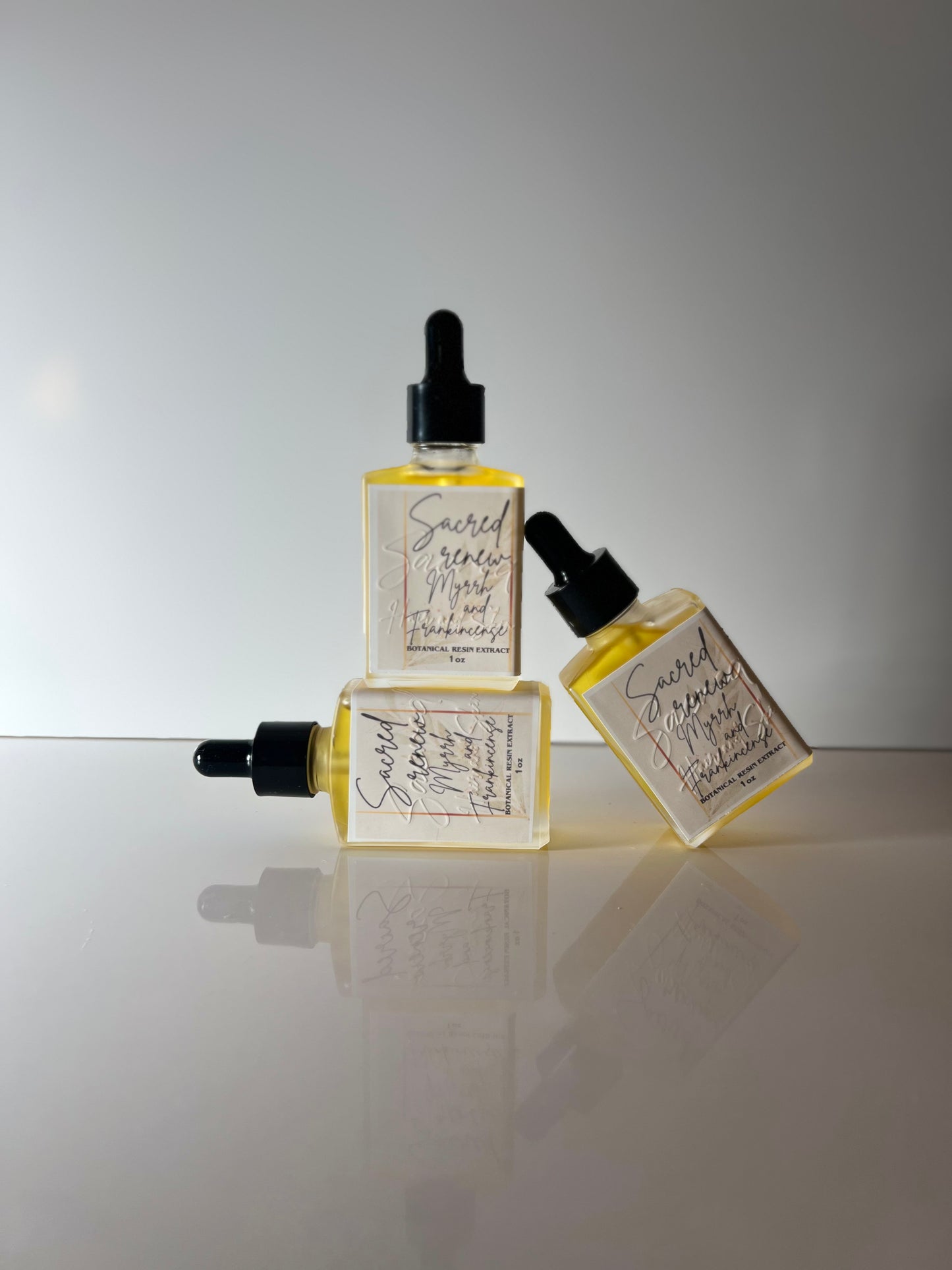 Sacred Renew Myrrh and Frankincense Resin Extract | 1oz