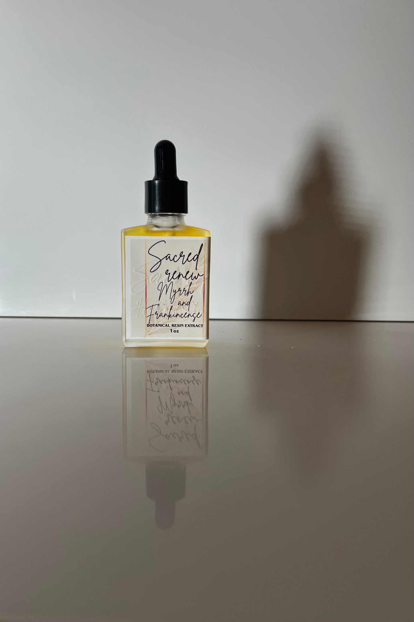 Sacred Renew Myrrh and Frankincense Resin Extract | 1oz